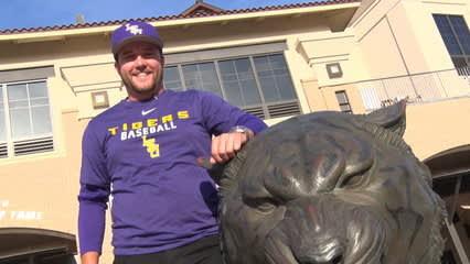 Ben Taylor messes with fans at LSU baseball game