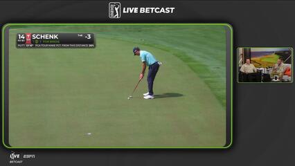 Adam Schenk sinks 14-foot birdie putt on No. 14 at RBC Heritage