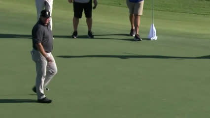 Jason Gore sinks 13-foot birdie putt at The RSM Classic