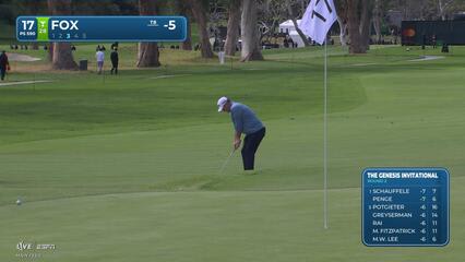 Ryan Fox sinks 5-foot birdie putt on No. 17 at The Genesis