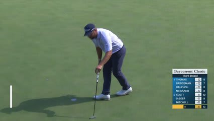 Jordan L Smith sinks 21-foot birdie putt on No. 10 at Baycurrent