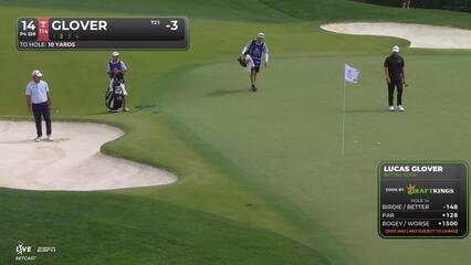 Lucas Glover sinks 5-foot putt for birdie on No. 14 at Truist Championship
