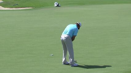 Retief Goosen makes eagle putt on No. 4 at Mitsubishi Electric Championship at Hualalai