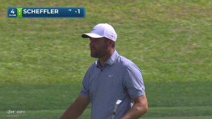 Scottie Scheffler taps in from 2 feet for birdie on No. 4 at Arnold Palmer