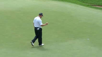 Joe Durant makes his 14-foot putt for birdie on No. 12 at RBC Canadian