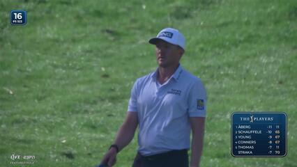 Mackenzie Hughes sinks 7-foot birdie putt on No. 16 at THE PLAYERS
