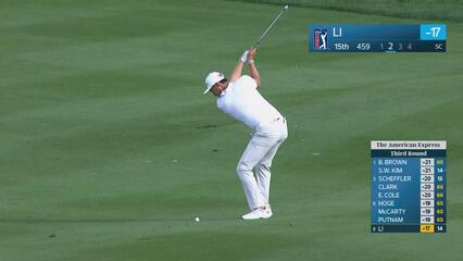 Haotong Li sinks 42-foot birdie putt on No. 15 at The American Express