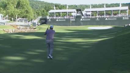 Kenny Perry spins approach to set up birdie at Tradition