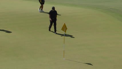 Hideki Matsuyama sinks a 46-foot birdie putt on No. 4 at Sunday Singles