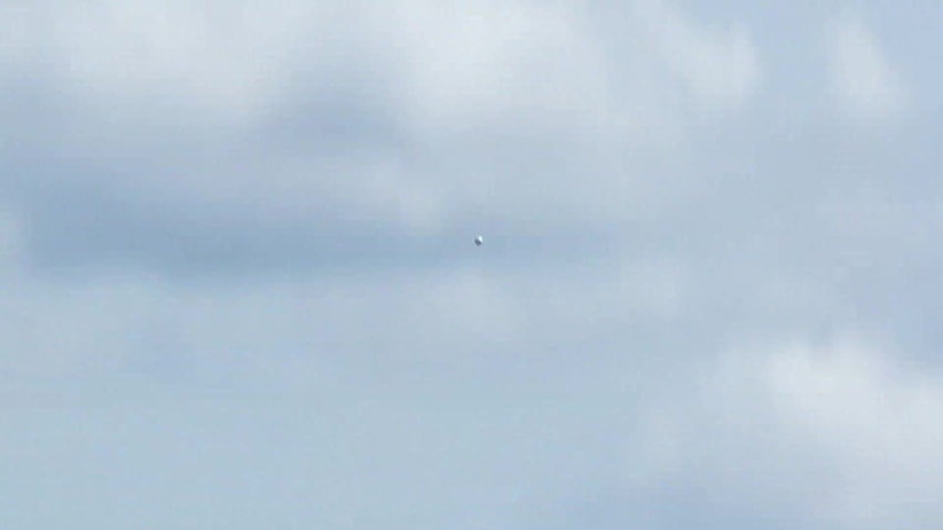 Stewart Cink throws dart with tee shot and birdies at Senior PGA