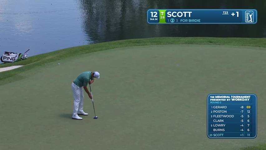 Adam Scott sinks 26-foot birdie putt on No. 12 at the Memorial