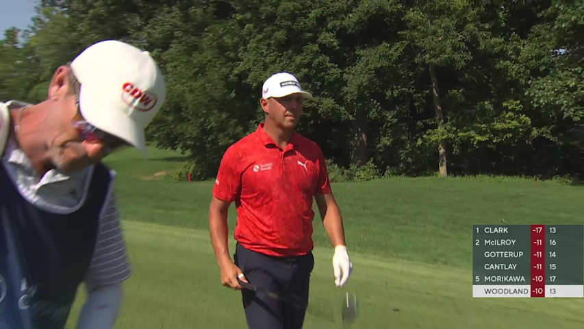 Gary Woodland gets up-and-down from 86 yards for birdie on No. 14 at BMW Championship