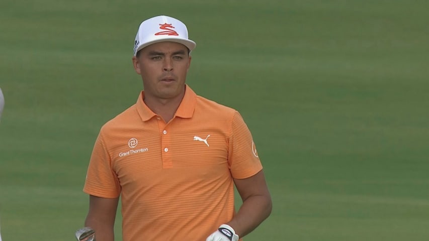 Rickie Fowler caps off Round 4 with a birdie at Sentry