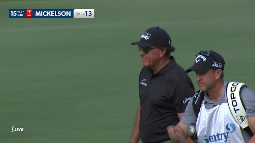 Phil Mickelson uses the slope to set up birdie at Sentry
