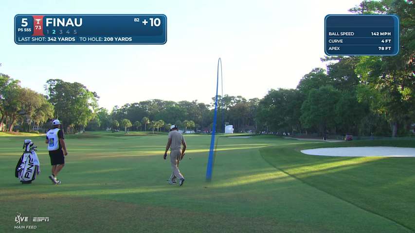 Tony Finau sinks 5-foot putt for birdie on No. 5 at RBC Heritage