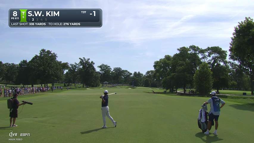 Si Woo Kim drains 9-foot birdie putt on No. 8 at BMW Championship