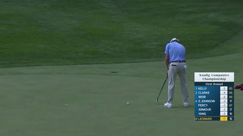 Justin Leonard makes birdie on No. 17 at Kaulig Companies Championship
