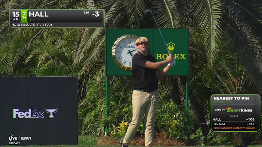 Harry Hall sinks 22-foot birdie putt on No. 15 at Cadillac