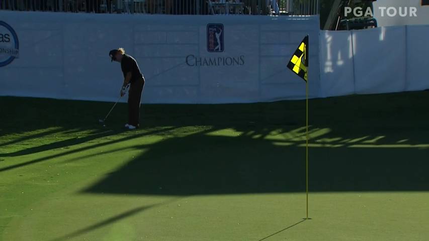 Miguel Angel Jiménez makes birdie on No. 17 at SAS Championship