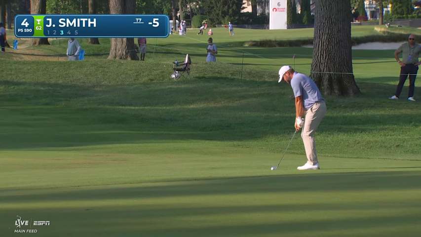 Jordan L Smith sinks 4-foot birdie putt on No. 4 at Rocket Classic