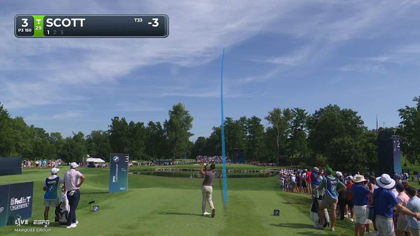 Adam Scott sinks 27-foot birdie putt on No. 3 at BMW Championship