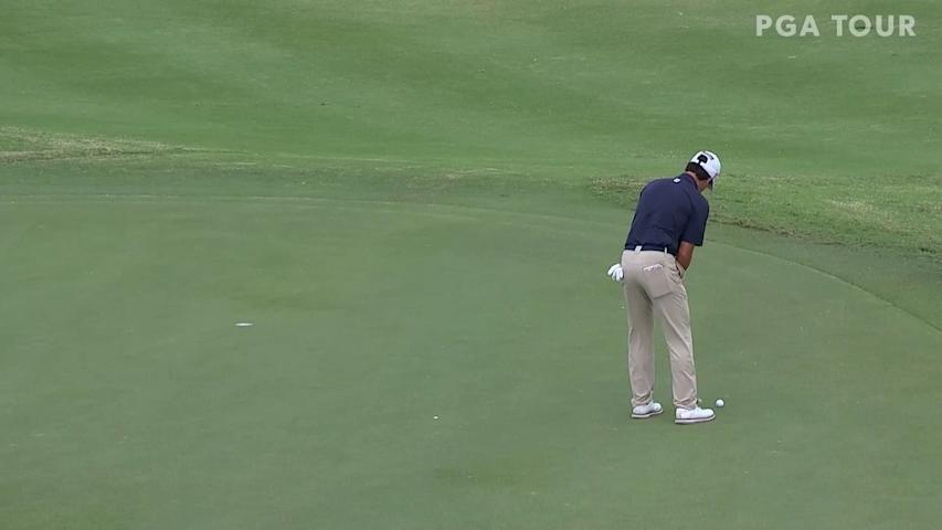 Patrick Flavin rolls in birdie putt at Bermuda