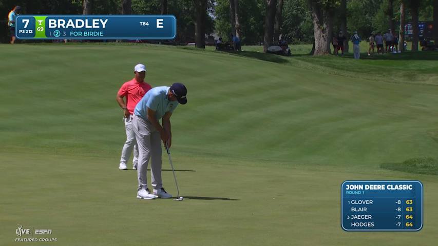 Keegan Bradley sinks 6-foot birdie putt on No. 7 at John Deere