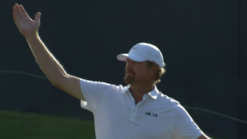 Tim Petrovic buries long birdie putt at Sanford International