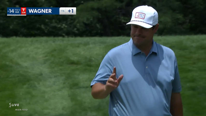 Johnson Wagner curves in a 35-foot birdie at John Deere