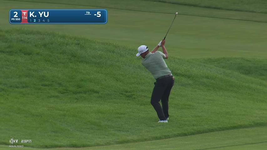 Kevin Yu sinks 7-foot birdie putt on No. 2 at John Deere