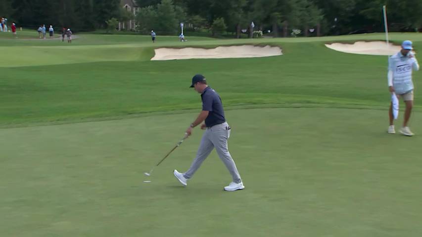Steven Fisk sinks 11-foot birdie putt on No. 11 at ISCO Championship