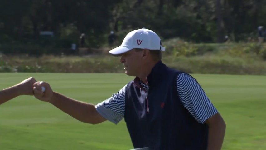 Steve Stricker gets up-and-down for birdie at World Champions Cup