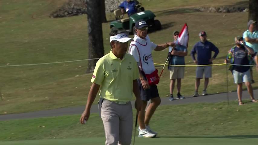 Hiroyuki Fujita drains birdie putt at Simmons Bank