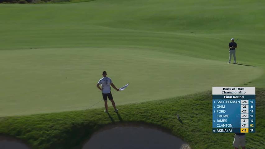 Kihei Akina sinks 2-foot putt for birdie on No. 18 at Bank of Utah