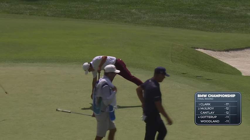 Collin Morikawa holes 15-foot approach for birdie on No. 1 at BMW Championship