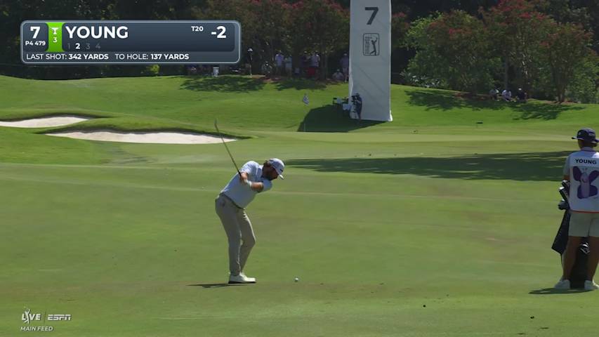 Cameron Young drains 22-foot birdie putt on No. 7 at FedEx St. Jude