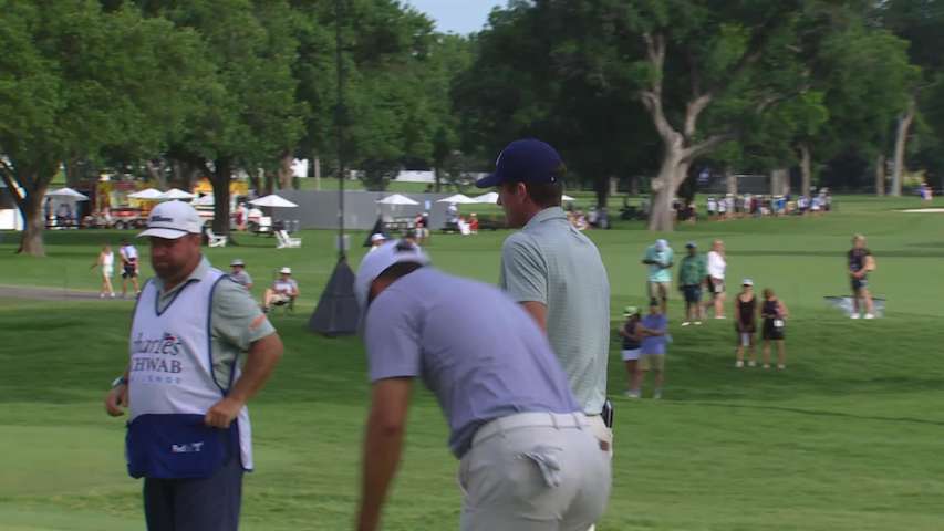 Nick Dunlap holes 35-foot shot from rough for birdie on No. 1 at Charles Schwab