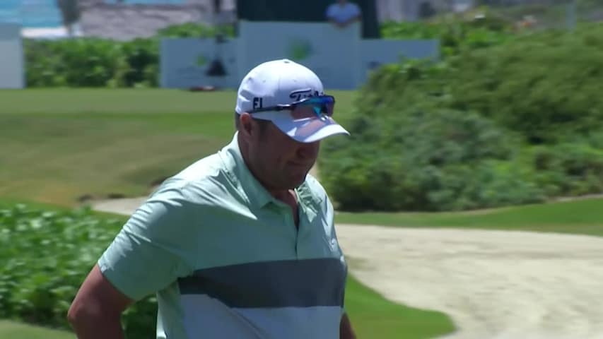 Dawie van der Walt makes birdie putt at Corales Puntacana