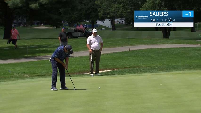 Gene Sauers sinks birdie putt at Kaulig Co. Championship