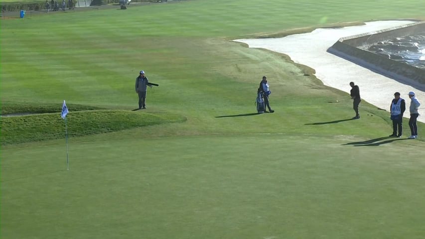 Ryan Moore's close pitch leads to birdie at AT&T Pebble Beach
