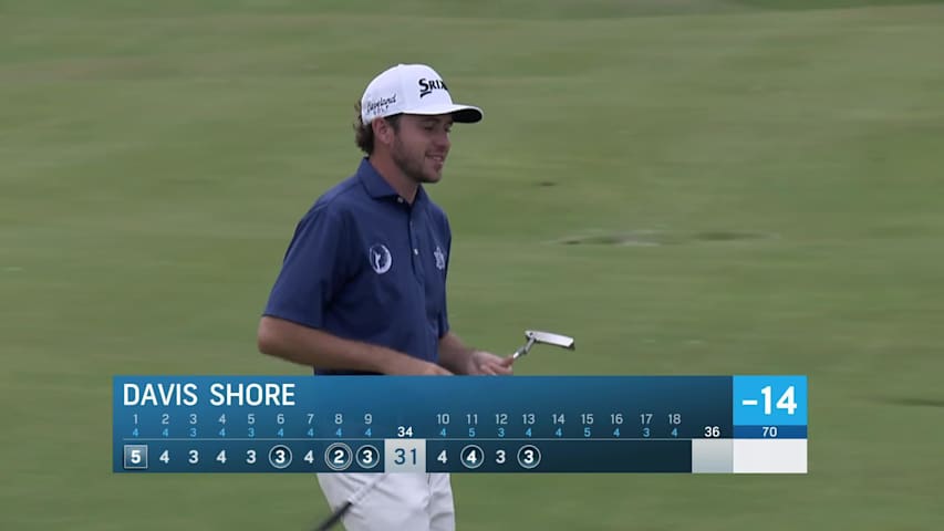 Davis Shore drains birdie putt at The Bahamas Golf Classic