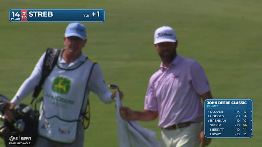 Robert Streb sinks 3-foot putt for birdie on No. 14 at John Deere