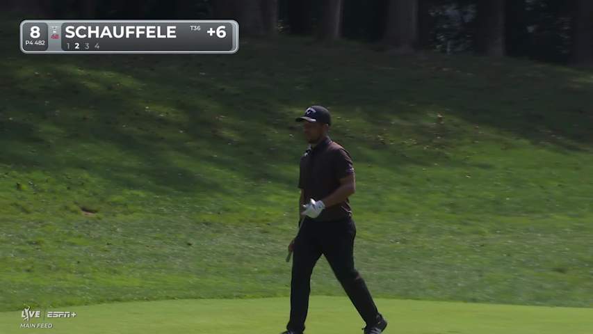 Xander Schauffele rolls in birdie on No. 8 at BMW Championship