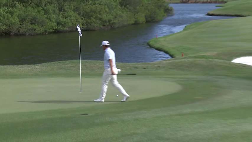 Emilio Gonzalez makes birdie on No. 14 at Club Car Championship