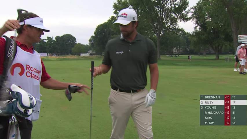 Davis Riley's 139-yard approach sets up birdie on No. 18 at Rocket Classic