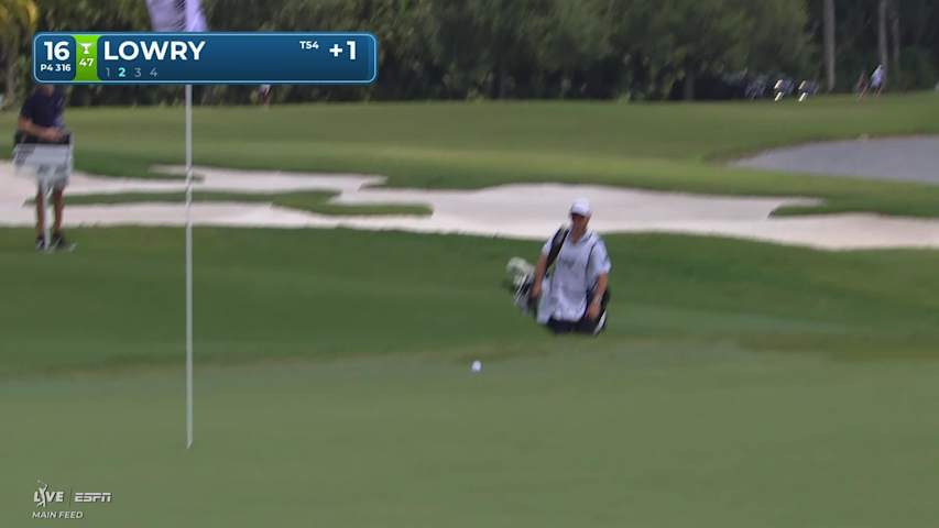 Shane Lowry sinks 5-foot putt for birdie on No. 16 at Cadillac