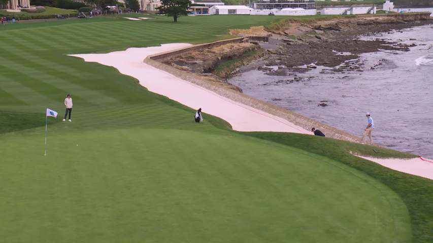 Daniel Berger makes 7-foot birdie putt on No. 18 at Pebble Beach