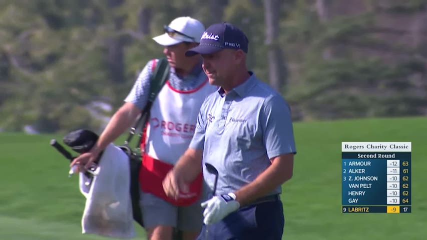 Rob Labritz makes birdie on No. 18 at Rogers Charity Classic