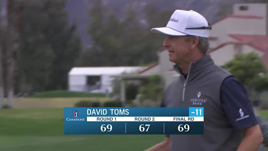 David Toms holes birdie putt at Galleri Classic