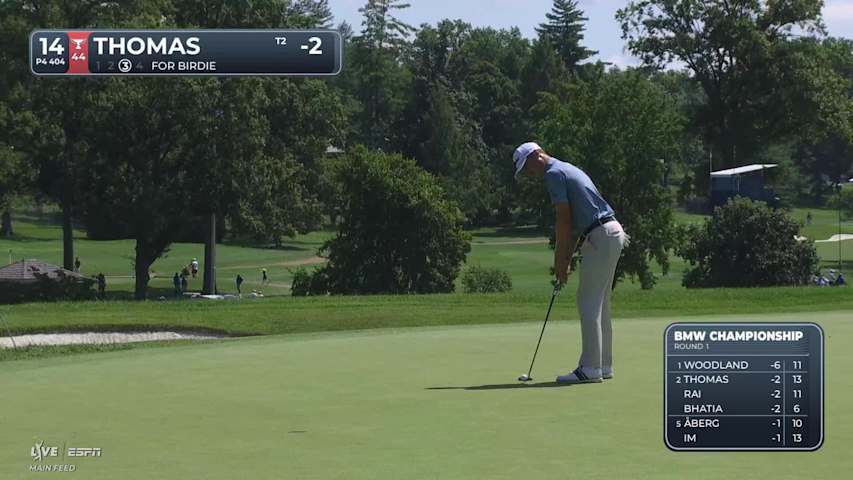 Justin Thomas drains 13-foot putt for birdie on No. 14 at BMW Championship